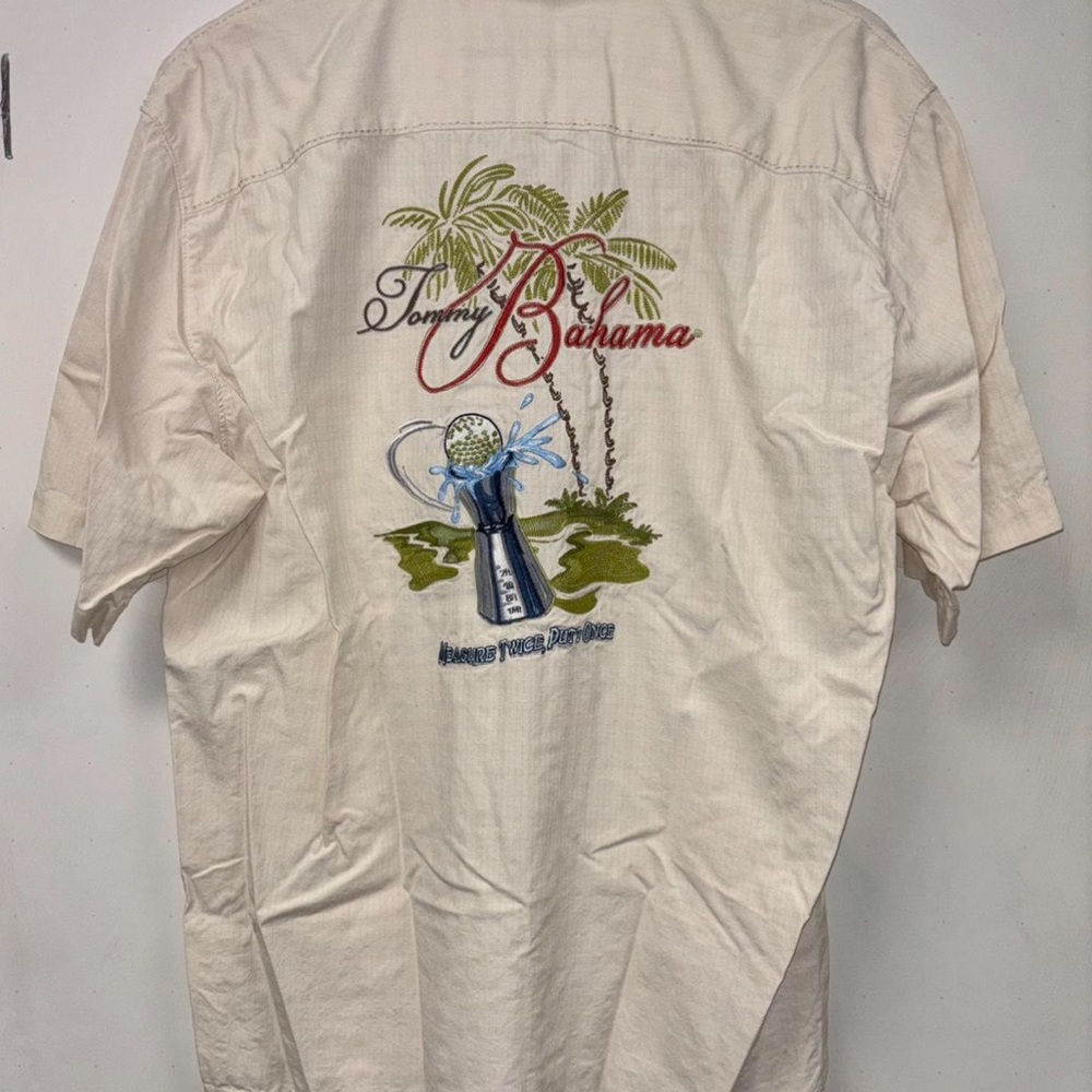 Tommy Bahama White Casual Button-Down Shirt with Tropical Golf Embroidery - Picture 3 of 3